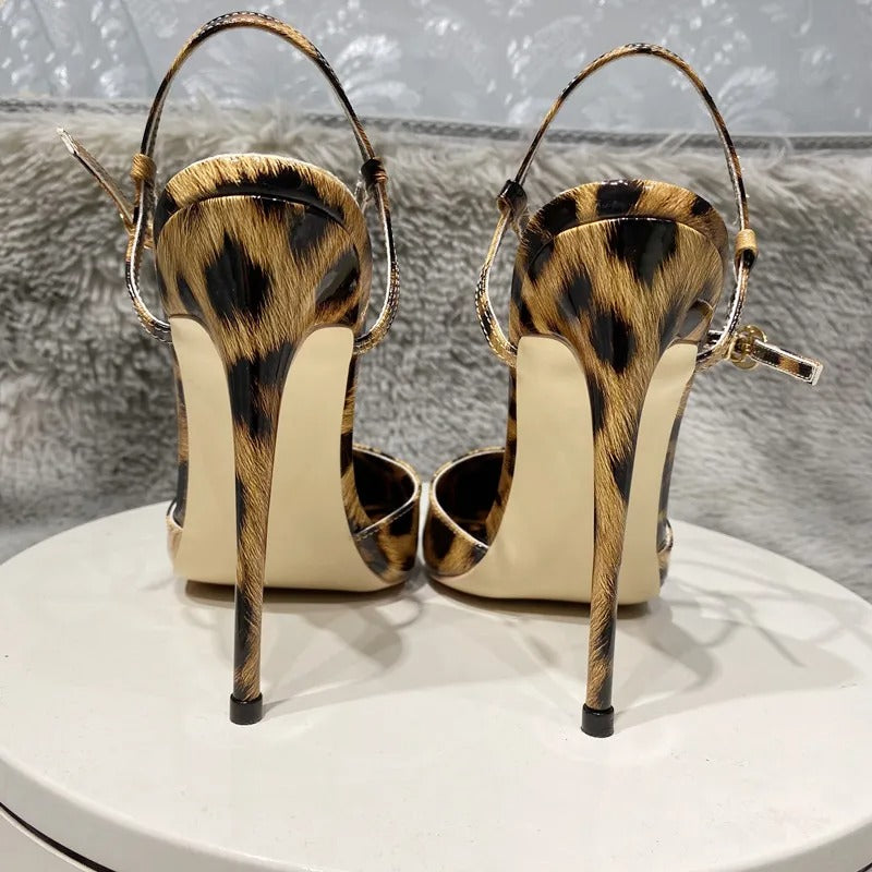 Stiletto leopardato in pelle